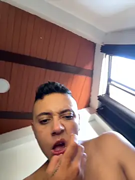  PhillipBrown online show from 09-09-25, 02:05