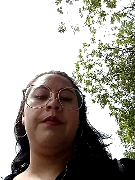 lara moon25 online show from 12-16-24, 05:43