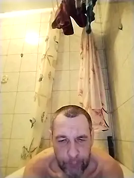 Andrzej-M online show from 02-25-26, 09:57