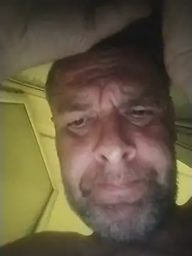 Snapshot of Andrzej-M chatting on 05-25-26, 11:44 Andrzej-M online show from 05-25-26, 11:44