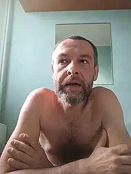 Snapshot of Andrzej-M chatting on 05-31-26, 04:25 Andrzej-M online show from 05-31-26, 04:25