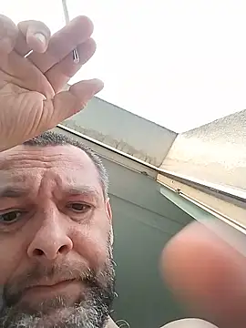 Snapshot of Andrzej-M chatting on 05-31-26, 06:09 Andrzej-M online show from 05-31-26, 06:09