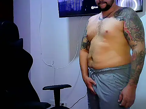 tupapito00 online show from 05-26-26, 02:18