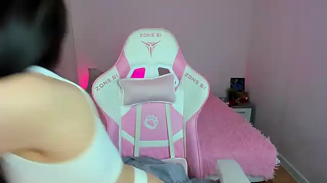 Wendy mm online show from 01-27-25, 03:18