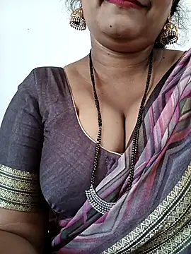 Nyra-23 online show from 10-23-25, 08:13