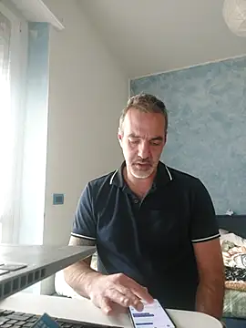 Marcolino183 online show from 11-18-25, 08:41