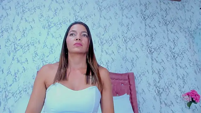 Mia Malkovaa  online show from 02-19-26, 05:09