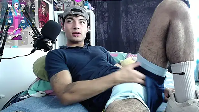 dylan fun18 online show from 12-14-25, 06:56