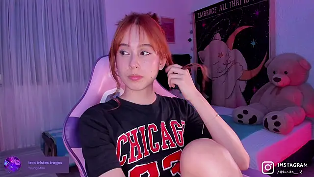 Snapshot of alice_guerin_ chatting on 10-03-25, 02:30 alice guerin  online show from 10-03-25, 02:30