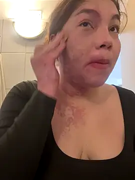 WhiteWomen online show from 09-28-25, 07:08