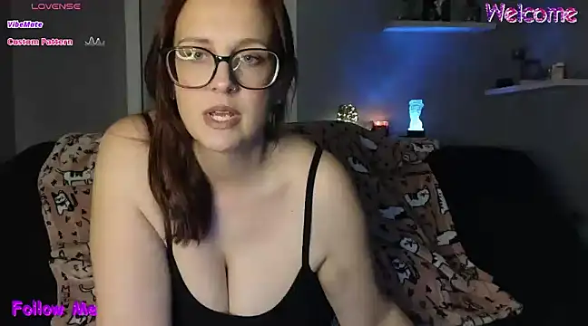TheBustyHouseWife online show from 01-18-25, 03:53