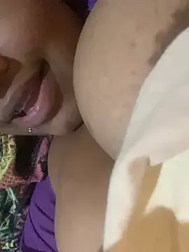 Snapshot of vic_pretynhaa chatting on 01-25-25, 04:24 vic pretynhaa online show from 01-25-25, 04:24