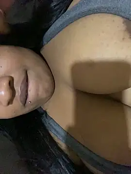 Snapshot of vic_pretynhaa chatting on 01-27-25, 02:20 vic pretynhaa online show from 01-27-25, 02:20