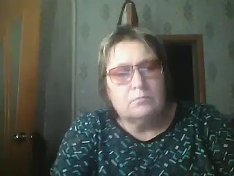 Snapshot of MelanieCold467 chatting on 11-28-25, 03:36 MelanieCold467 online show from 11-28-25, 03:36