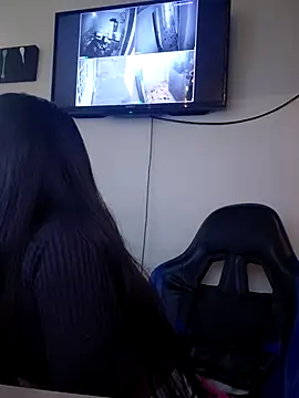 Catalehia Milk online show from 04-03-26, 09:13