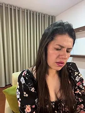 Alice Biel online show from 02-22-25, 01:22