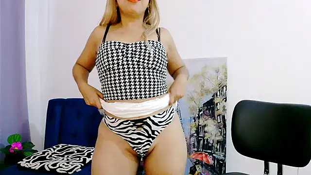 Snapshot of cielitos chatting on 09-23-25, 05:27 cielitos online show from 09-23-25, 05:27
