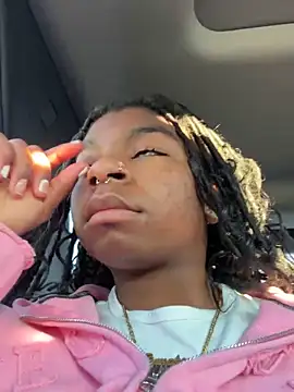 Harmonyxlover online show from 12-21-25, 09:11