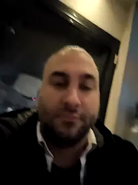 Snapshot of NewyorkDimi chatting on 12-25-24, 09:54 NewyorkDimi online show from 12-25-24, 09:54