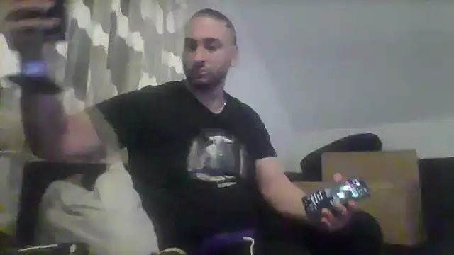 Snapshot of NewyorkDimi chatting on 01-18-25, 03:42 NewyorkDimi online show from 01-18-25, 03:42