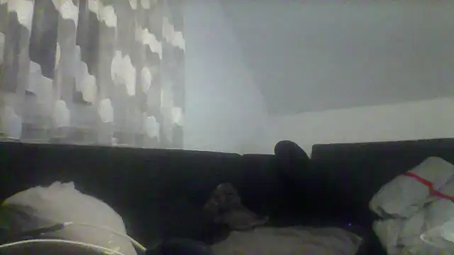 Snapshot of NewyorkDimi chatting on 02-03-25, 11:47 NewyorkDimi online show from 02-03-25, 11:47