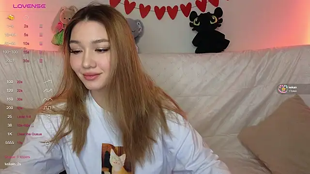 LuxuryGirl   online show from 02-26-25, 12:36