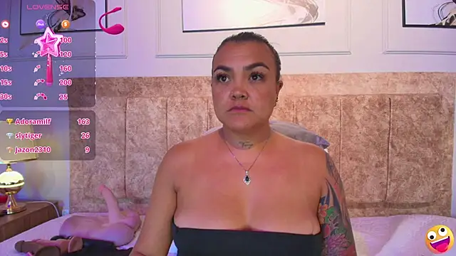 Snapshot of lyn_adamns chatting on 12-17-24, 03:50 lyn adamns online show from 12-17-24, 03:50