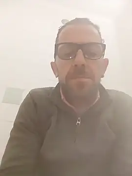 jonyfree1978 online show from 12-25-24, 10:50