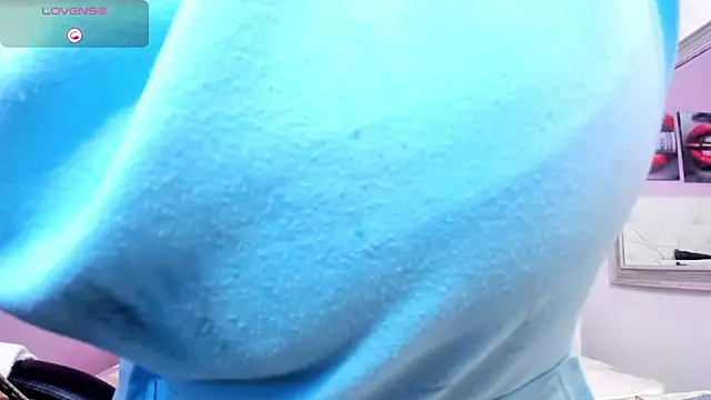 Snapshot of alice__tylor chatting on 01-20-25, 11:45 alice tylor online show from 01-20-25, 11:45