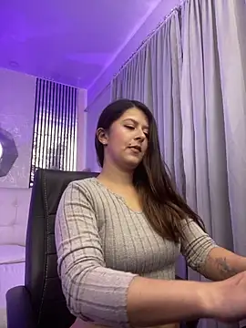 liss black online show from 04-14-26, 04:07