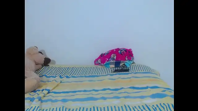 Snapshot of perverted_couple_- chatting on 02-19-25, 02:01 perverted couple - online show from 02-19-25, 02:01