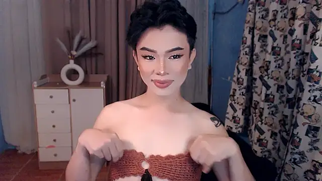 Snapshot of Dimpledimps69 chatting on 11-17-25, 01:06 Dimpledimps69 online show from 11-17-25, 01:06