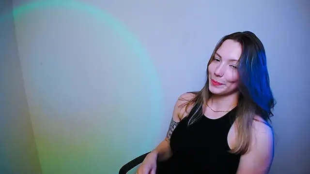 Snapshot of VanessaMay_ chatting on 01-22-25, 02:15 VanessaMay online show from 01-22-25, 02:15