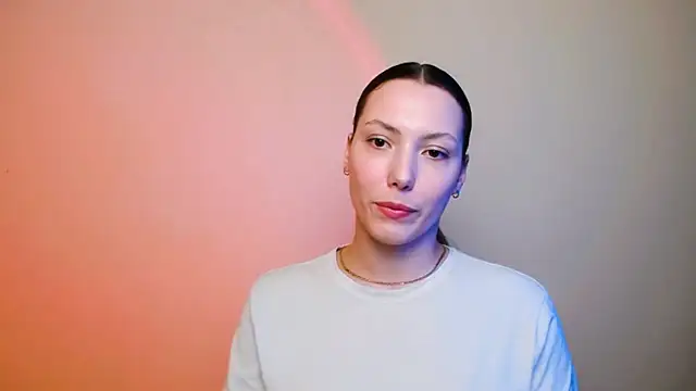 Snapshot of VanessaMay_ chatting on 03-09-25, 07:48 VanessaMay online show from 03-09-25, 07:48