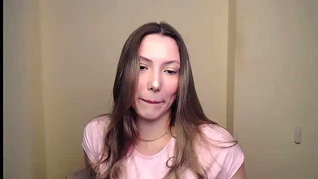 Snapshot of VanessaMay_ chatting on 03-11-25, 09:26 VanessaMay online show from 03-11-25, 09:26