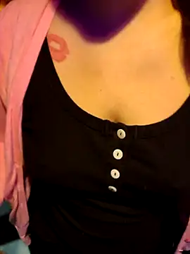 Iitaniee online show from 05-14-26, 02:24