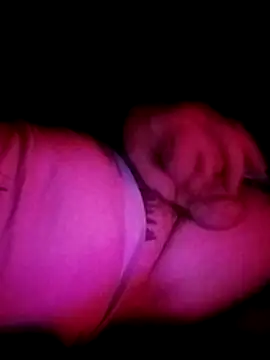 Snapshot of Kifkif012 chatting on 11-13-25, 01:37 Kifkif012 online show from 11-13-25, 01:37