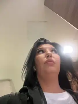 Tisha Busty online show from 09-24-25, 01:36