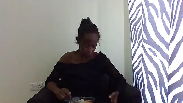sweets 80 online show from 06-04-26, 07:58