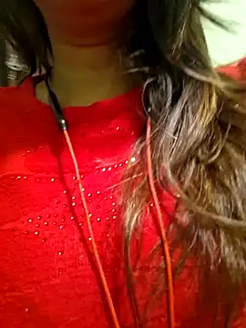 Snapshot of MIss-Naina chatting on 12-19-24, 11:29 MIss-Naina online show from 12-19-24, 11:29