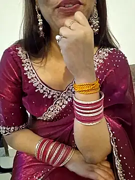 Snapshot of MIss-Naina chatting on 02-24-25, 08:58 MIss-Naina online show from 02-24-25, 08:58
