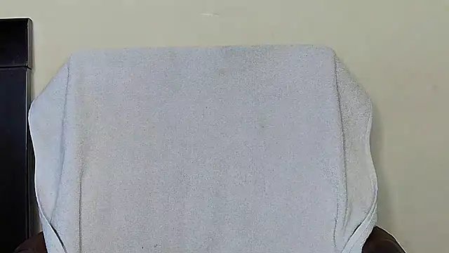 MIss-Naina online show from 11-30-25, 07:56