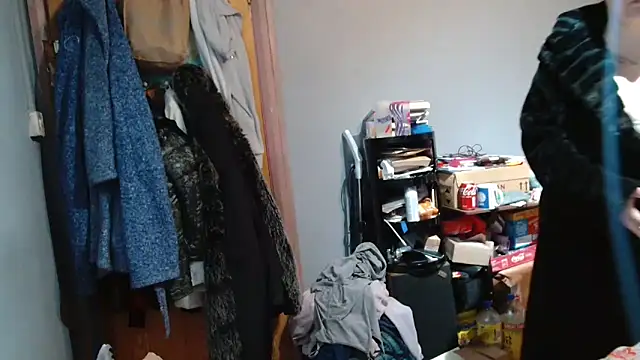 busty-bella1 online show from 12-15-25, 11:25