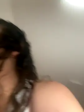 Elizabeth Dupont online show from 11-16-25, 05:18