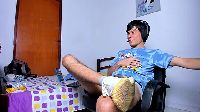 Huge latin cock online show from 12-23-24, 01:51