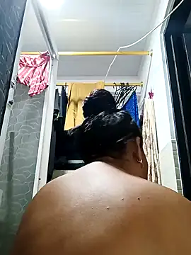  LATINA  online show from 01-19-25, 05:58