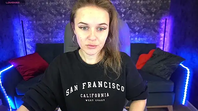 Snapshot of MaribelRiverr_ chatting on 12-20-24, 06:19 MaribelRiverr online show from 12-20-24, 06:19