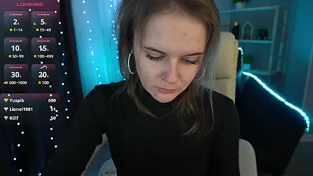 Snapshot of MaribelRiverr_ chatting on 01-01-25, 01:05 MaribelRiverr online show from 01-01-25, 01:05