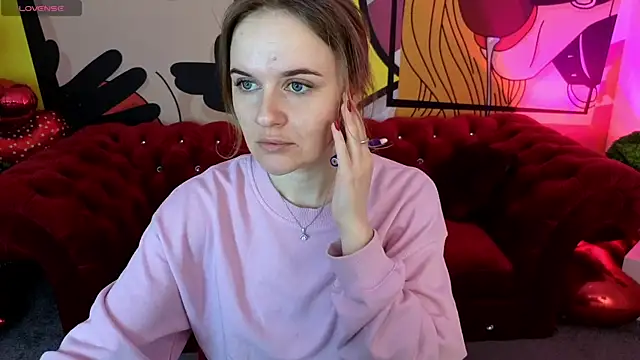 MaribelRiverr  online show from 04-11-26, 05:34