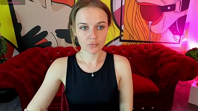 MaribelRiverr  online show from 06-08-26, 05:41